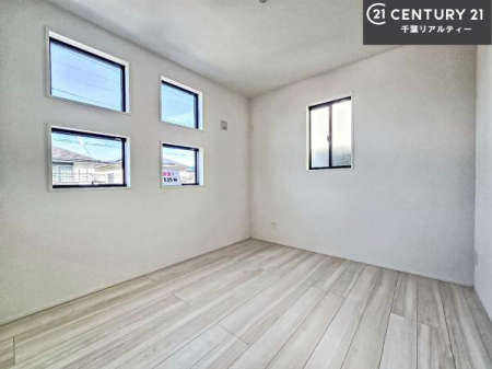 q |oȂ́Aql̂ƂĂSłI
[Xy[X[Ă̂ŎU炩TbƕЕt܂I