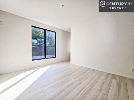 m oRj[ɖʂĂmłB邭肪ACł܂INāAOɏoĔwLт[ċzǂ}邱ƂołˁI