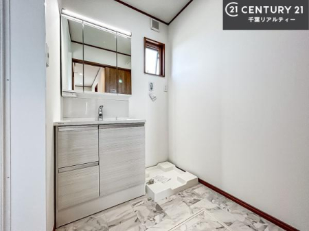 ʑEʏ Oʋdl̐ʏ́AgȂ݂₷I͎[ɂȂĂ܂BhC[₨ϓЕt̂ŐʑXbLƌ邱Ƃo܂I