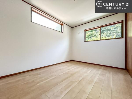 q |oȂ́Aql̂ƂĂSłI
[Xy[X[Ă̂ŎU炩TbƕЕt܂I