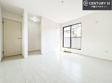 m oRj[ɖʂĂmłB邭肪ACł܂INāAOɏoĔwLт[ċzǂ}邱ƂołˁI