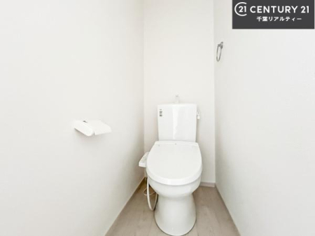 gC 1E2KɃgC܂I̖Zԑт҂ɂ݂łˁBƂ̂gCłꂪ₷łI