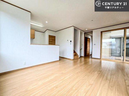 rO LX_CjOXy[XI肨HB΂yԂ߂܂BX̔܂B