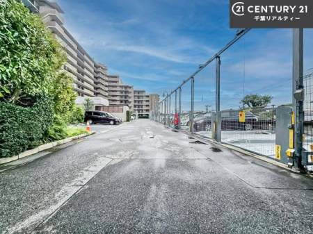 ̑n T̂Ev]EȂǁAȂƕЃX^bt܂ł\tIsYɊւ邱ƂȂAǂ̂悤ȂƂłSӑΉĒ܂B