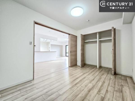 m rOƗאڂḿAƎ̋xeXy[XLbYXy[XƂĊp̂悳łˁI

