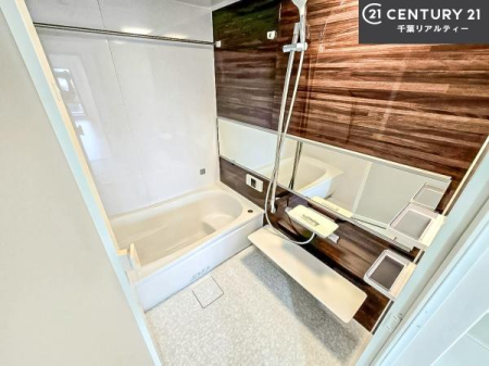  l͋̕C̃oX[́AoĂăoX^C[I
d撣Ă邲JɂD݂̓̓܂āAył݂Ă͂ł傤H