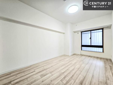 q |oȂ́Aql̂ƂĂSłI
[Xy[X[Ă̂ŎU炩TbƕЕt܂I