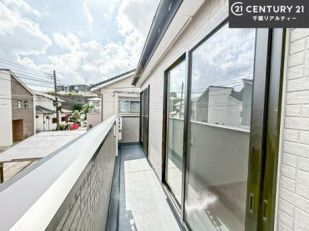 oRj[ zǍDȃoRj[łIꂽɂ͐nJIȎԂy߂܂B