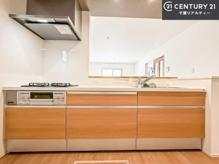 Lb` Ƃ₷VXeLb`łI[tĂ̂ŁAXy[XɕuȂčςނ̂ŁALXgāAKɍƂł܂I