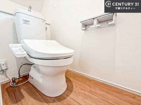 gC 1E2KɃgC܂I̖Zԑт҂ɂ݂łˁBƂ̂gCłꂪ₷łI