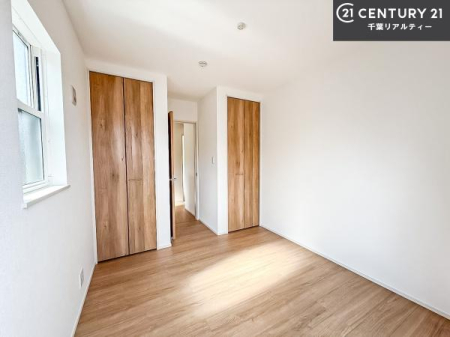 Q 邭肪ACł܂INāAwLт[ċzǂ}邱ƂołˁI