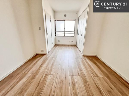 m VvɃfUCĂ邽߁AƋIт܂I
Cɓ̉ƋuĂ낰Ԃ邱Ƃł܂B