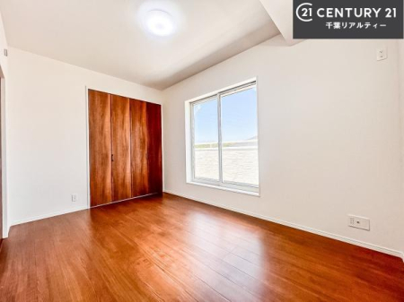 Q oRj[ɖʂĂmłB邭肪ACł܂INāAOɏoĔwLт[ċzǂ}邱ƂołˁI