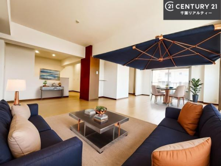 rO ƋCGp[XłBSnǂrO͉ƑRƏW܂܂BƑcR̎ԂłBƑƁAw[Ԃ߂łˁB邭JIȋԂłB