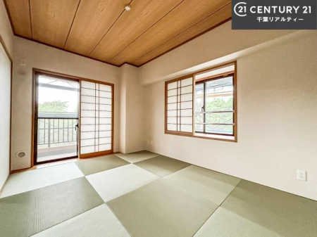 a ^^~̍肪炬^AbNXԁB傫ĴaƂȂĂ܂B{l̐Suav̋ԁB䑐̍YԂ͖̂ЂƎoĂ܂I