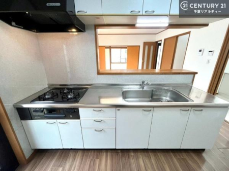 Lb` Ƃ₷VXeLb`łI[tĂ̂ŁAXy[XɕuȂčςނ̂ŁALXgāAKɍƂł܂I