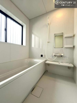  Ƃ̂oX[IKȃoX^C܂I
1̔ƖĂfGȃN[[VԂɂȂ肻łˁB