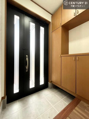  V[Y{bNXtȂ̂ŁAւЕt|₷łI
XbLւŌ˂JuԁÂSnԂo}Ă܂B

