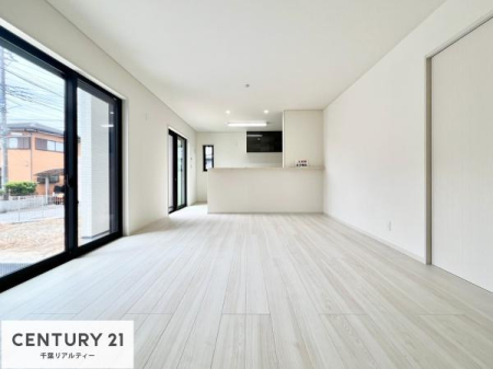 dlʐ^(rOj i{Hj؂ȉƑW܂邩炱LDKɂ͂肽B
qCɏ΂Ȃ瑖ĂpuLƂɂėǂvƎvuԂł
