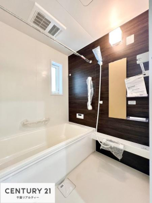 \z}() i{Hjl͋̕C̃oX[́AoĂăoX^C[I
d撣Ă邲JɂD݂̓̓܂āAył݂Ă͂ł傤H
