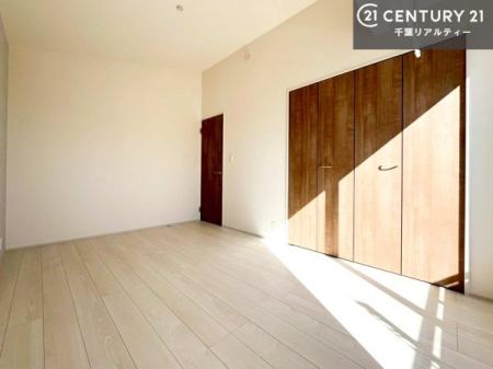 Q DޗḿA̖ڊo߂CǂłˁBԂƉ߂Ƃł܂BDF̃t[OǂȉƋɂ}b`܂I