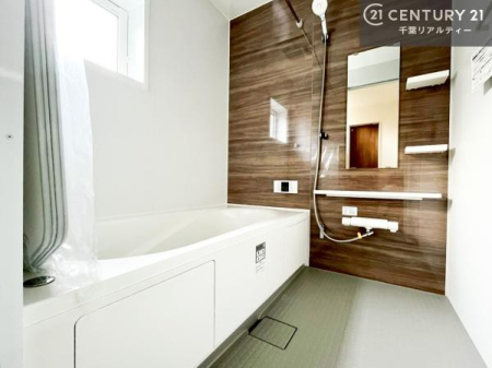  l͋̕C̃oX[́AoĂăoX^C[I
d撣Ă邲JɂD݂̓̓܂āAył݂Ă͂ł傤H