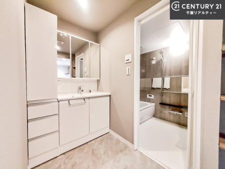 ʑEʏ Oʋdl̐ʏ́AgȂ݂₷I͎[ɂȂĂ܂BhC[₨ϓЕt̂ŐʑXbLƌ邱Ƃo܂I