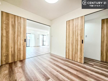 m rOƗאڂḿAƎ̋xeXy[XLbYXy[XƂĊp̂悳łˁI

