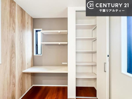 ̑ [Xy[XƃJE^[tIւft[U[⏬ނuĂȋԂłXy[XI