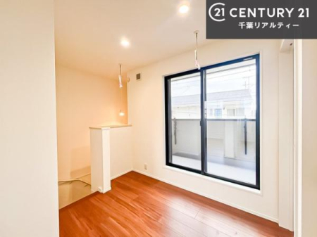 rOȊŐ oRj[ɖʂĂmłB邭肪ACł܂INāAOɏoĔwLт[ċzǂ}邱ƂołˁI