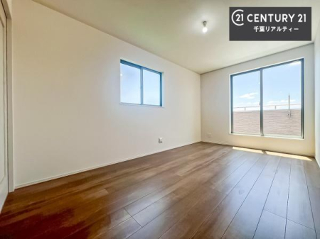 Q oRj[ɖʂĂmłB邭肪ACł܂INāAOɏoĔwLт[ċzǂ}邱ƂołˁI