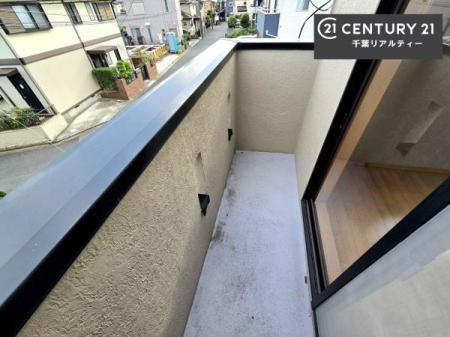 oRj[ zǍDȃoRj[łIꂽɂ͐nJIȎԂy߂܂B