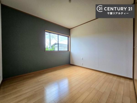 m VvɃfUCĂ邽߁AƋIт܂I
Cɓ̉ƋuĂ낰Ԃ邱Ƃł܂B