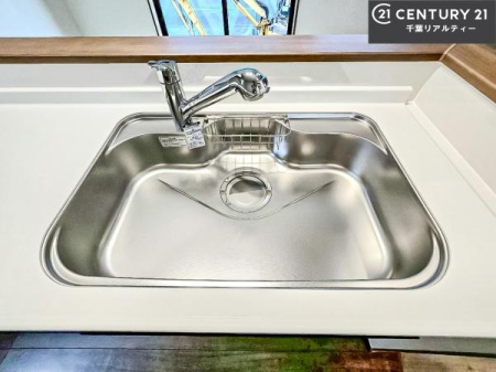 Lb` ChȃVNłˁI˂ɂ₷ƎyXdl̃VXeLb`łI
fUCƋ@\˂Lb`Ő܂ˁI