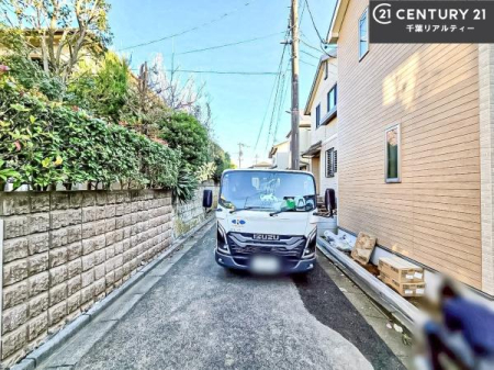 ̑n T̂Ev]EȂǁAȂƕЃX^bt܂ł\tIsYɊւ邱ƂȂAǂ̂悤ȂƂłSӑΉĒ܂B