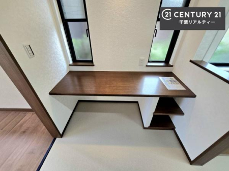 ̑ JE^[tIft[U[ԕr̂ƂCeAIVɎdグĂ݂Ă͂ł傤H