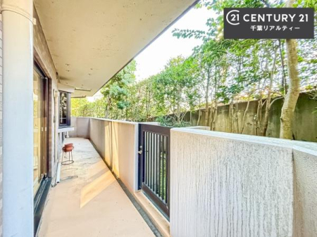 Z˂̒]ʐ^ ꂽɂ͐nJIȎԂy߂܂BC̗ǂʂ蔲X݂łI
