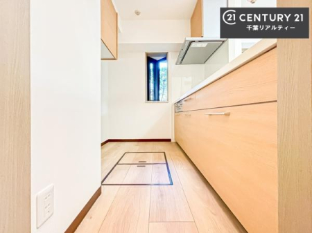 Lb` Ƃ肠钲Xy[XōƂ₷KȃLb`łI
qlƈꏏɂَqy߂LXXy[XłByԂɂȂ肻łˁI