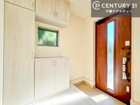  V[Y{bNXtȂ̂ŁAւЕt|₷łI
XbLւŌ˂JuԁÂSnԂo}Ă܂B
