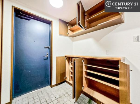  V[Y{bNXtȂ̂ŁAւЕt|₷łI
XbLւŌ˂JuԁÂSnԂo}Ă܂B
