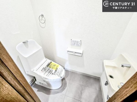 gC ̂F̂􂢂łI₩ŃXbLԂłIƂĂ̂ŁAꂪ₷gCłI