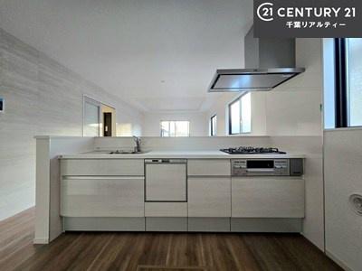 Lb` Ƃ₷VXeLb`łI[tĂ̂ŁAXy[XɕuȂčςނ̂ŁALXgāAKɍƂł܂I