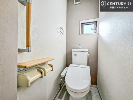 gC 1E2KɃgC܂I̖Zԑт҂ɂ݂łˁBƂ̂gCłꂪ₷łI