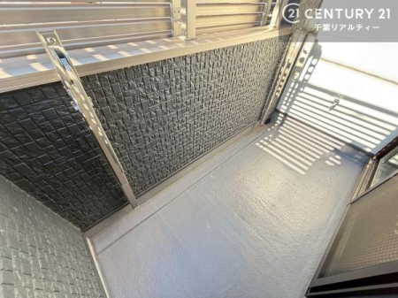 oRj[ zǍDȃoRj[łIꂽɂ͐nJIȎԂy߂܂B