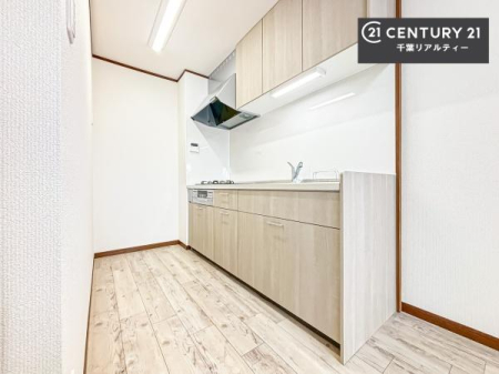 Lb` Ƃ肠钲Xy[XōƂ₷KȃLb`łI
qlƈꏏɂَqy߂LXXy[XłByԂɂȂ肻łˁI