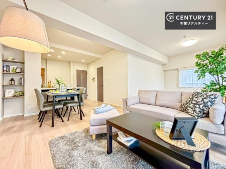 rO ؂ȉƑW܂邩炱LDKɂ͂肽B
qCɏ΂Ȃ瑖ĂpuLƂɂėǂvƎvuԂłB