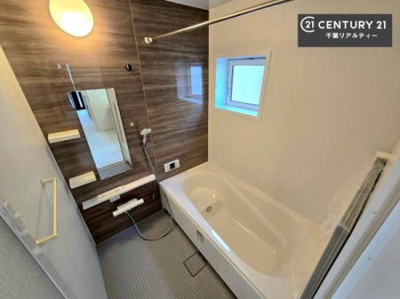  l͋̕C̃oX[́AVbNȃfUCŃoX^C[I
d撣Ă邲JɂD݂̓̓܂āAył݂Ă͂ł傤H