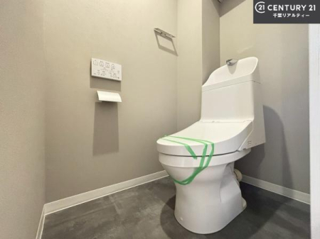 gC ̂F̂􂢂łI
₩ŃXbLԂłIꂪ₷gCłI