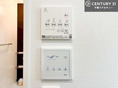 ̑ g[tĂ閣͓IȎdlłI~̓q[gVbN̗\hɂg܂B
J̓ł󕨂̂ŁA󕨂ߍ݂ɂI