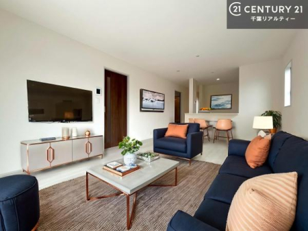 rO ydlzƋCGp[XłB؂ȉƑW܂邩炱LDKɂ͂肽B
qCɏ΂Ȃ瑖ĂpuLƂɂėǂvƎvuԂłB